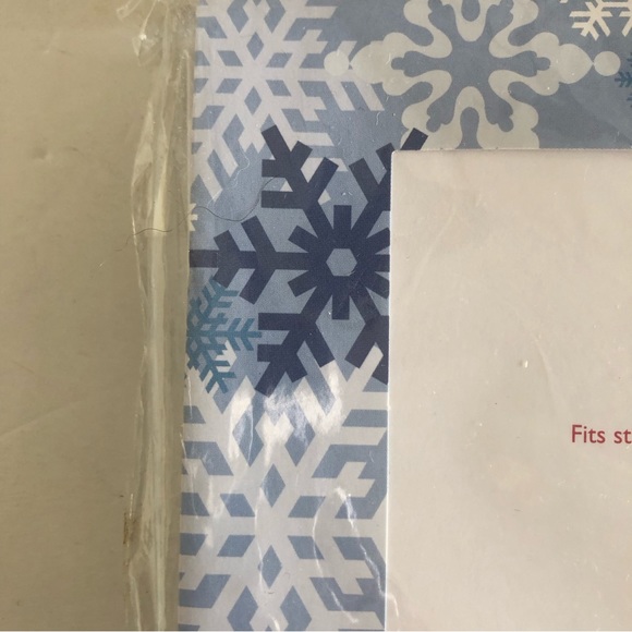 STUDIO 18 HOLIDAY PHOTO GREETING CARDS NWT SET OF TWO - Picture 10 of 13